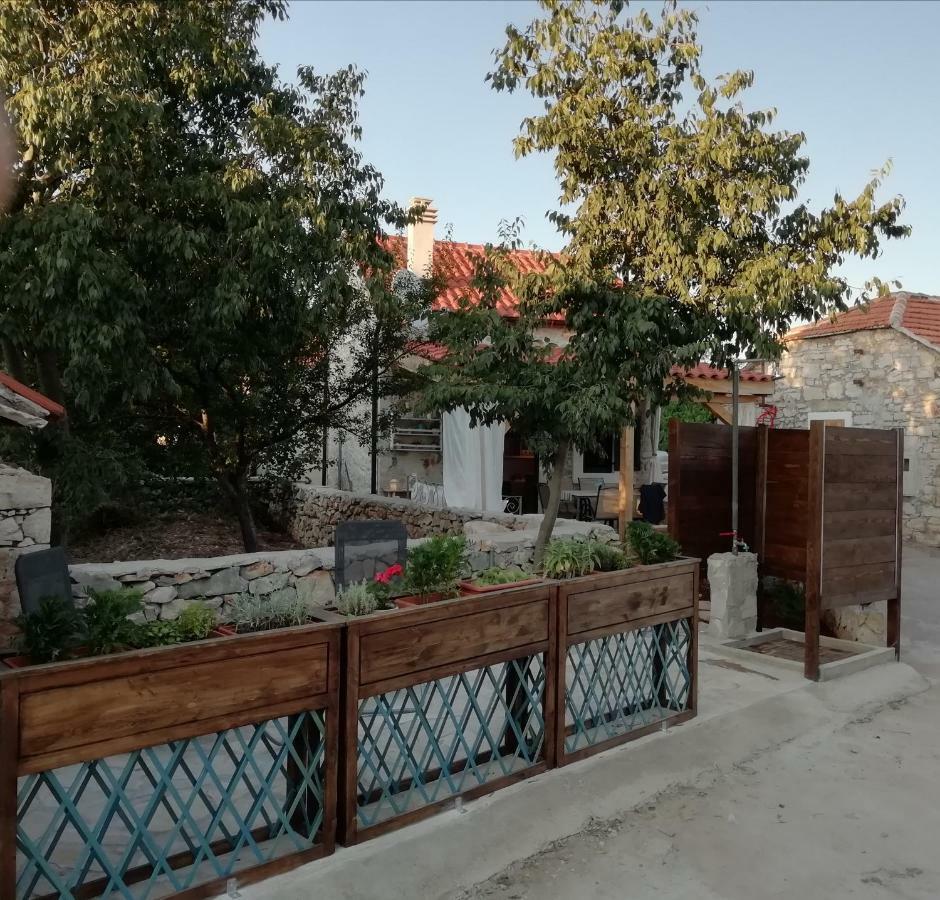 Krka Waterfalls Stonehouse Roko Lozovac Exterior photo