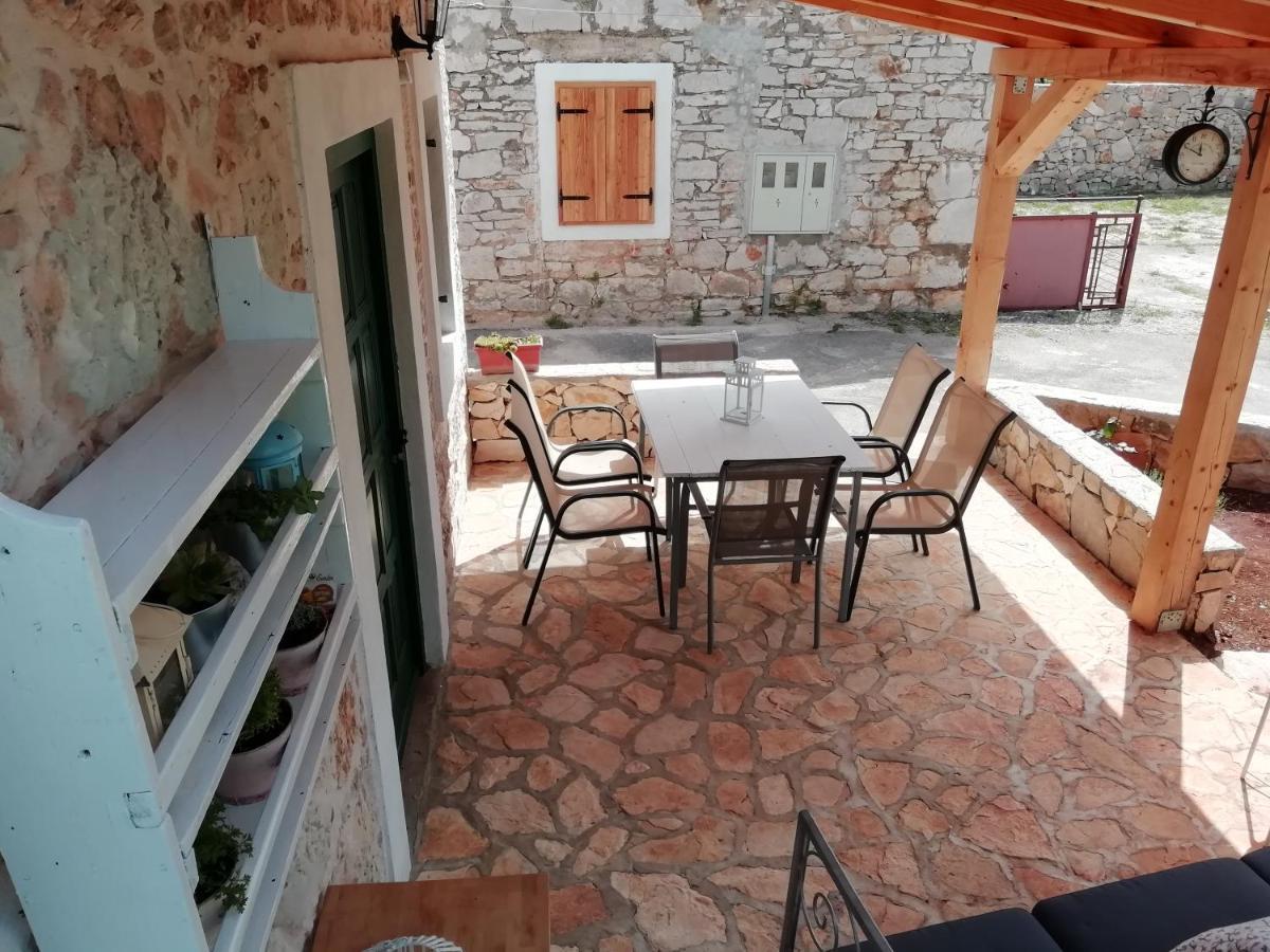 Krka Waterfalls Stonehouse Roko Lozovac Exterior photo